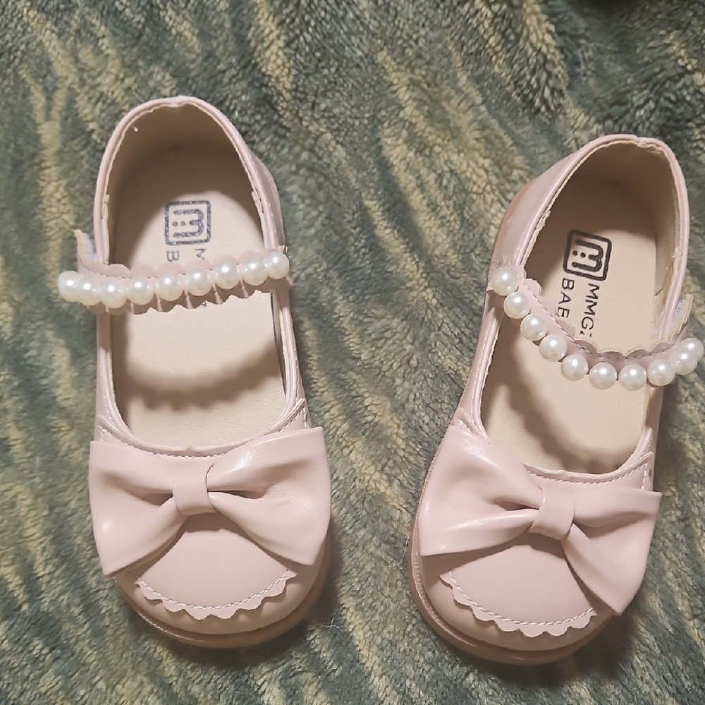 Baby Pink Bow Shoes